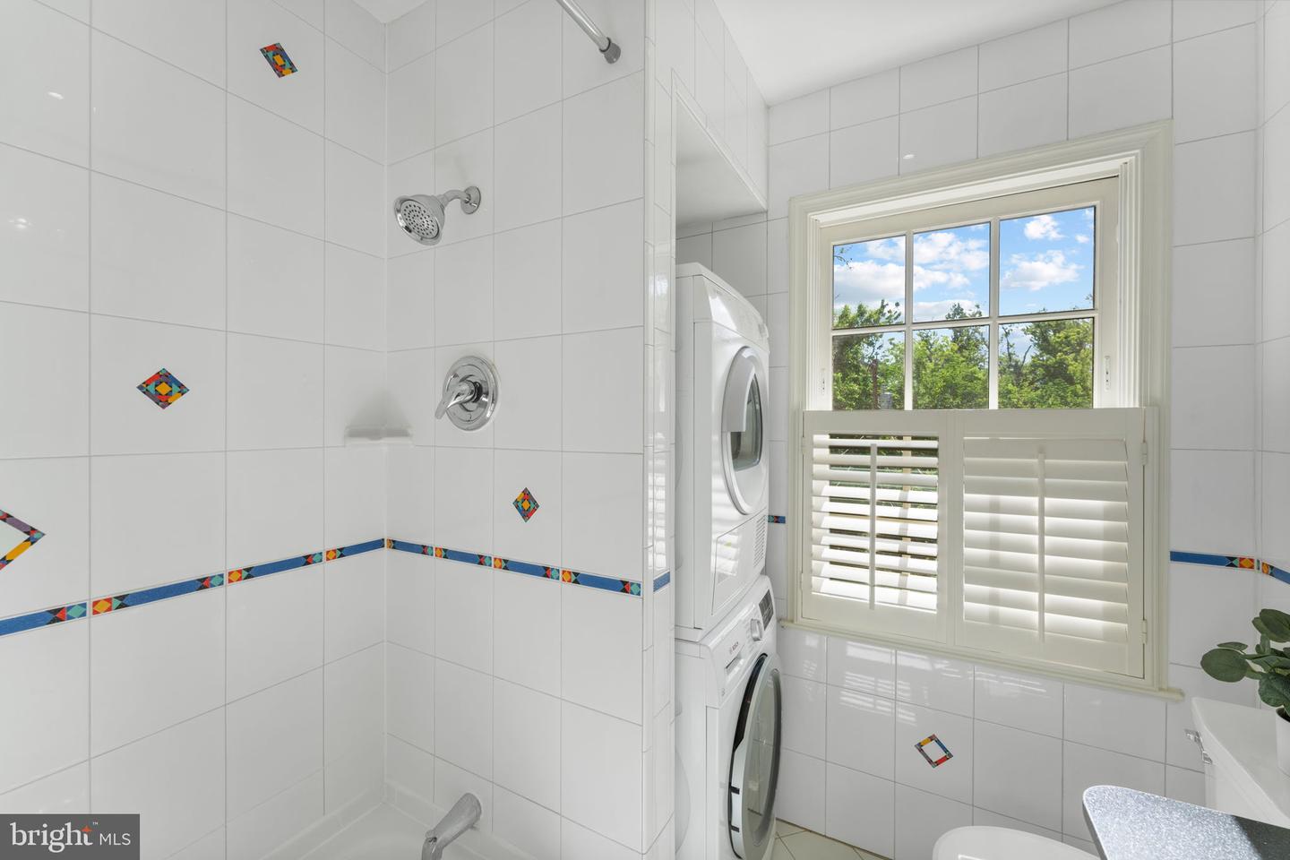 911 S LEE ST, ALEXANDRIA, Virginia 22314, 4 Bedrooms Bedrooms, ,3 BathroomsBathrooms,Residential,For sale,911 S LEE ST,VAAX2052320 MLS # VAAX2052320 911 S LEE ST, ALEXANDRIA, Virginia 22314, 4 Bedrooms Bedrooms, ,3 BathroomsBathrooms,Residential,For sale,911 S LEE ST,VAAX2052320 MLS # VAAX2052320