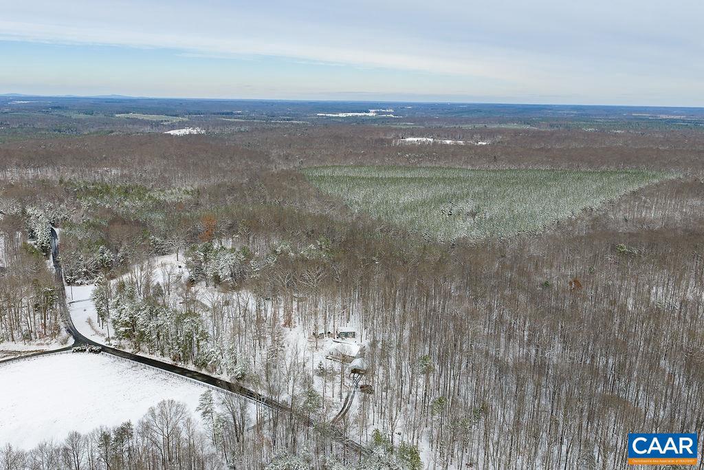 382 PATRICK HENRY PL, LOUISA, Virginia 23093, 3 Bedrooms Bedrooms, ,2 BathroomsBathrooms,Residential,For sale,382 PATRICK HENRY PL,671750 MLS # 671750 382 PATRICK HENRY PL, LOUISA, Virginia 23093, 3 Bedrooms Bedrooms, ,2 BathroomsBathrooms,Residential,For sale,382 PATRICK HENRY PL,671750 MLS # 671750