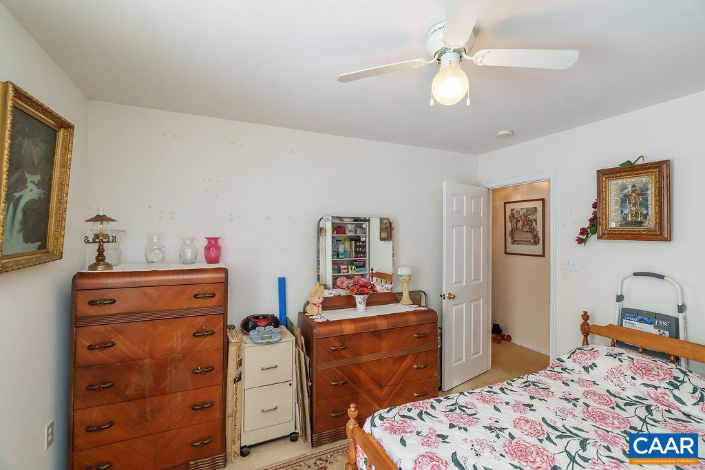 382 PATRICK HENRY PL, LOUISA, Virginia 23093, 3 Bedrooms Bedrooms, ,2 BathroomsBathrooms,Residential,For sale,382 PATRICK HENRY PL,671750 MLS # 671750 382 PATRICK HENRY PL, LOUISA, Virginia 23093, 3 Bedrooms Bedrooms, ,2 BathroomsBathrooms,Residential,For sale,382 PATRICK HENRY PL,671750 MLS # 671750