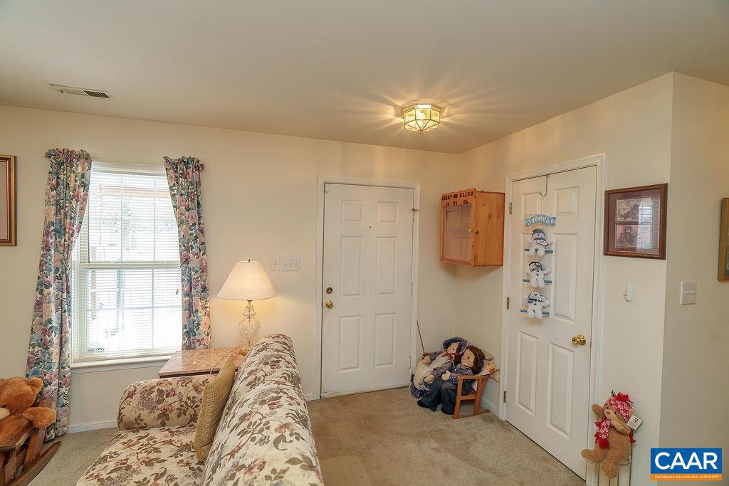 382 PATRICK HENRY PL, LOUISA, Virginia 23093, 3 Bedrooms Bedrooms, ,2 BathroomsBathrooms,Residential,For sale,382 PATRICK HENRY PL,671750 MLS # 671750 382 PATRICK HENRY PL, LOUISA, Virginia 23093, 3 Bedrooms Bedrooms, ,2 BathroomsBathrooms,Residential,For sale,382 PATRICK HENRY PL,671750 MLS # 671750