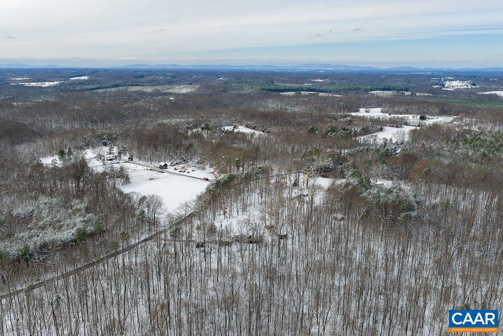 382 PATRICK HENRY PL, LOUISA, Virginia 23093, 3 Bedrooms Bedrooms, ,2 BathroomsBathrooms,Residential,For sale,382 PATRICK HENRY PL,671750 MLS # 671750 382 PATRICK HENRY PL, LOUISA, Virginia 23093, 3 Bedrooms Bedrooms, ,2 BathroomsBathrooms,Residential,For sale,382 PATRICK HENRY PL,671750 MLS # 671750