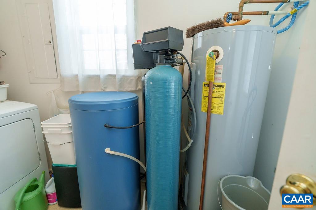 382 PATRICK HENRY PL, LOUISA, Virginia 23093, 3 Bedrooms Bedrooms, ,2 BathroomsBathrooms,Residential,For sale,382 PATRICK HENRY PL,671750 MLS # 671750 382 PATRICK HENRY PL, LOUISA, Virginia 23093, 3 Bedrooms Bedrooms, ,2 BathroomsBathrooms,Residential,For sale,382 PATRICK HENRY PL,671750 MLS # 671750