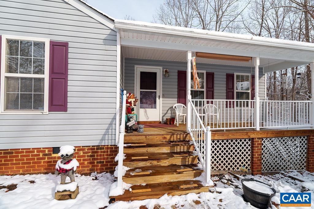 382 PATRICK HENRY PL, LOUISA, Virginia 23093, 3 Bedrooms Bedrooms, ,2 BathroomsBathrooms,Residential,For sale,382 PATRICK HENRY PL,671750 MLS # 671750 382 PATRICK HENRY PL, LOUISA, Virginia 23093, 3 Bedrooms Bedrooms, ,2 BathroomsBathrooms,Residential,For sale,382 PATRICK HENRY PL,671750 MLS # 671750