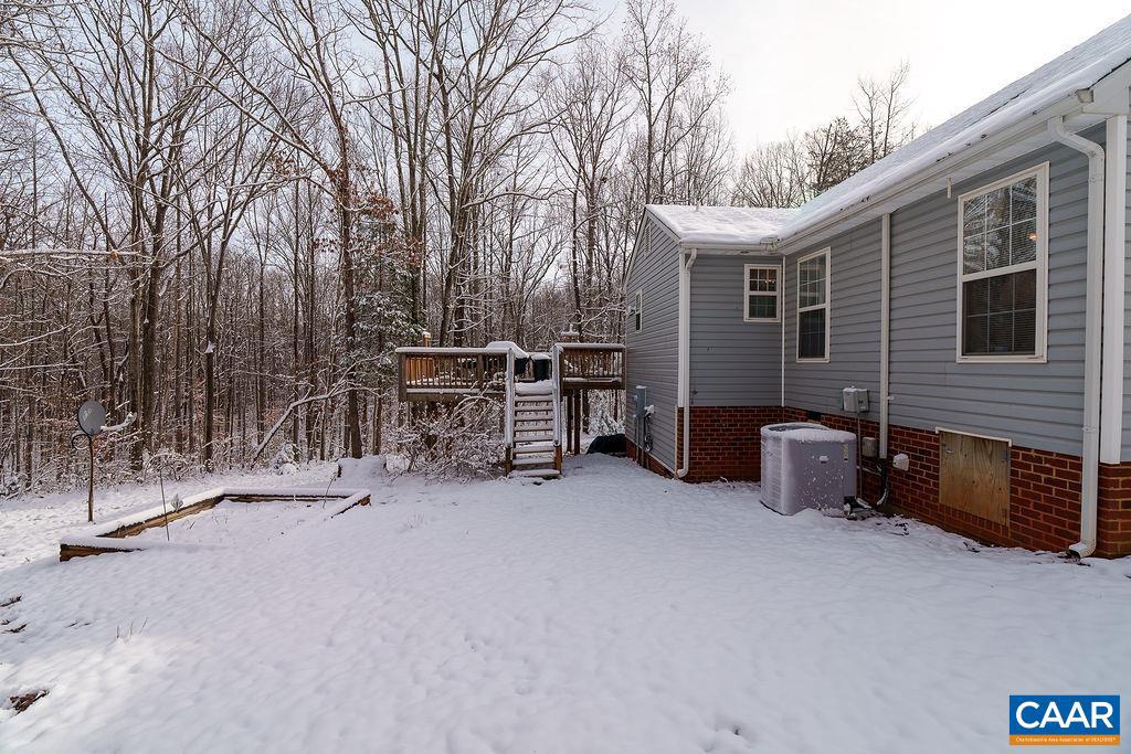 382 PATRICK HENRY PL, LOUISA, Virginia 23093, 3 Bedrooms Bedrooms, ,2 BathroomsBathrooms,Residential,For sale,382 PATRICK HENRY PL,671750 MLS # 671750 382 PATRICK HENRY PL, LOUISA, Virginia 23093, 3 Bedrooms Bedrooms, ,2 BathroomsBathrooms,Residential,For sale,382 PATRICK HENRY PL,671750 MLS # 671750