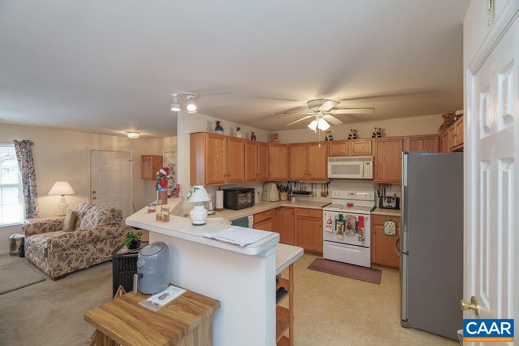 382 PATRICK HENRY PL, LOUISA, Virginia 23093, 3 Bedrooms Bedrooms, ,2 BathroomsBathrooms,Residential,For sale,382 PATRICK HENRY PL,671750 MLS # 671750 382 PATRICK HENRY PL, LOUISA, Virginia 23093, 3 Bedrooms Bedrooms, ,2 BathroomsBathrooms,Residential,For sale,382 PATRICK HENRY PL,671750 MLS # 671750