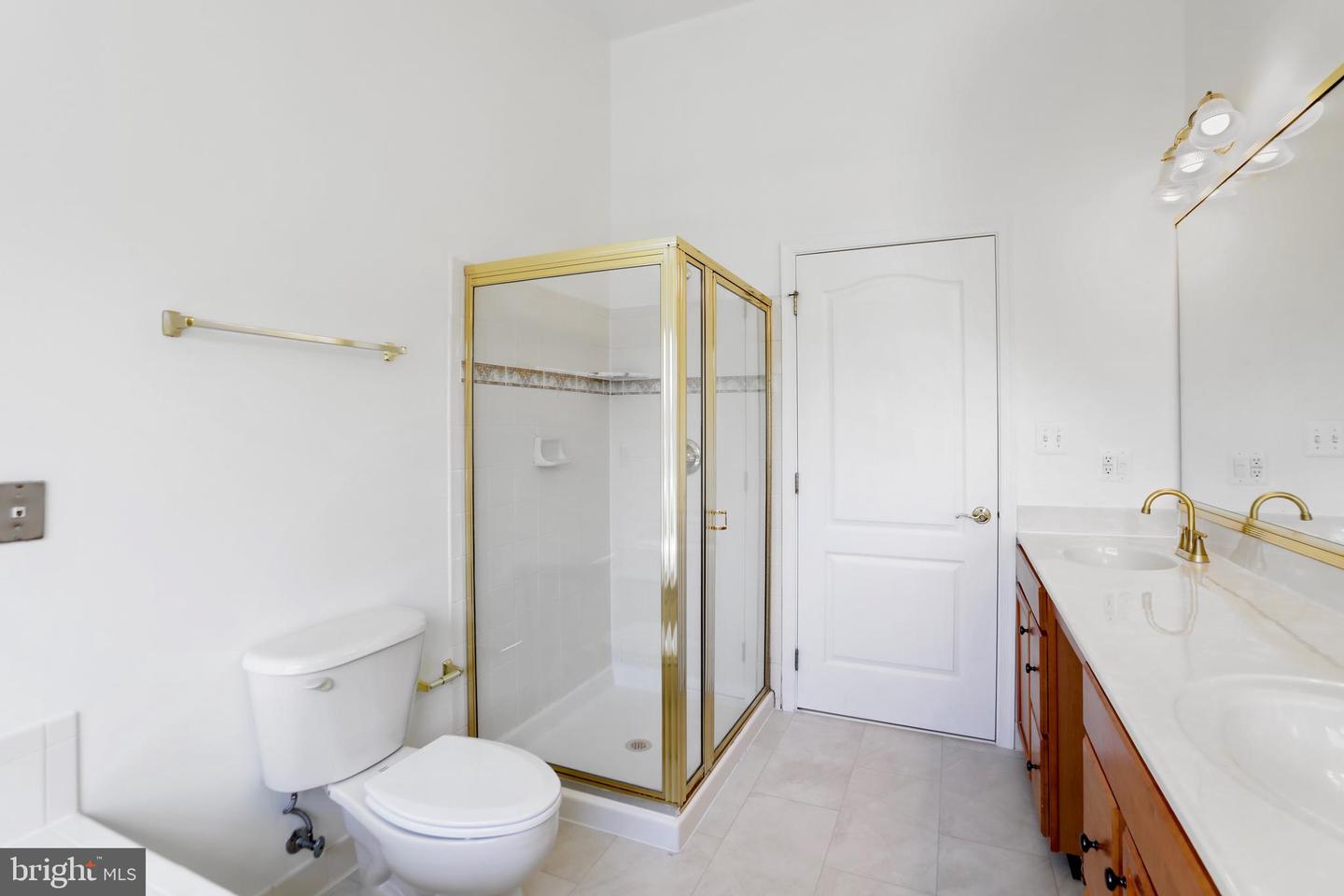 19883 NAPLES LAKES TER, ASHBURN, Virginia 20147, 4 Bedrooms Bedrooms, ,3 BathroomsBathrooms,Residential,For sale,19883 NAPLES LAKES TER,VALO2112222 MLS # VALO2112222 19883 NAPLES LAKES TER, ASHBURN, Virginia 20147, 4 Bedrooms Bedrooms, ,3 BathroomsBathrooms,Residential,For sale,19883 NAPLES LAKES TER,VALO2112222 MLS # VALO2112222