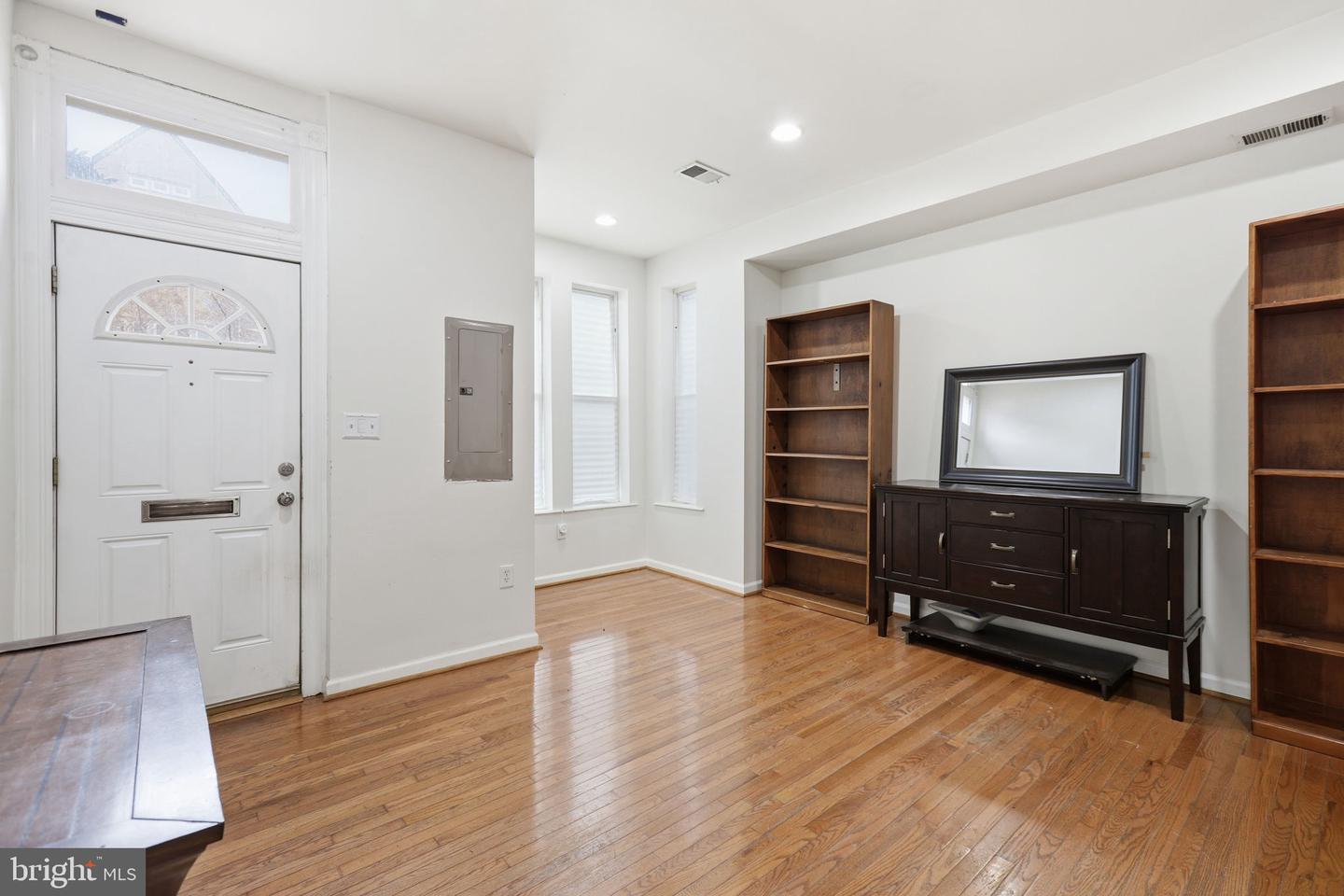 405 12TH ST NE, WASHINGTON, District Of Columbia 20002, 3 Bedrooms Bedrooms, ,1 BathroomBathrooms,Residential,For sale,405 12TH ST NE,DCDC2234660 MLS # DCDC2234660 405 12TH ST NE, WASHINGTON, District Of Columbia 20002, 3 Bedrooms Bedrooms, ,1 BathroomBathrooms,Residential,For sale,405 12TH ST NE,DCDC2234660 MLS # DCDC2234660