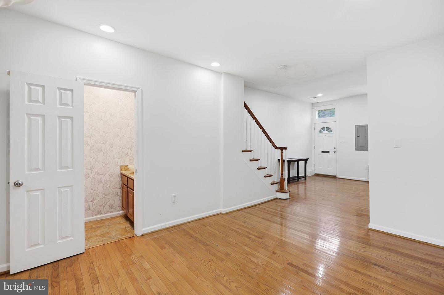 405 12TH ST NE, WASHINGTON, District Of Columbia 20002, 3 Bedrooms Bedrooms, ,1 BathroomBathrooms,Residential,For sale,405 12TH ST NE,DCDC2234660 MLS # DCDC2234660 405 12TH ST NE, WASHINGTON, District Of Columbia 20002, 3 Bedrooms Bedrooms, ,1 BathroomBathrooms,Residential,For sale,405 12TH ST NE,DCDC2234660 MLS # DCDC2234660