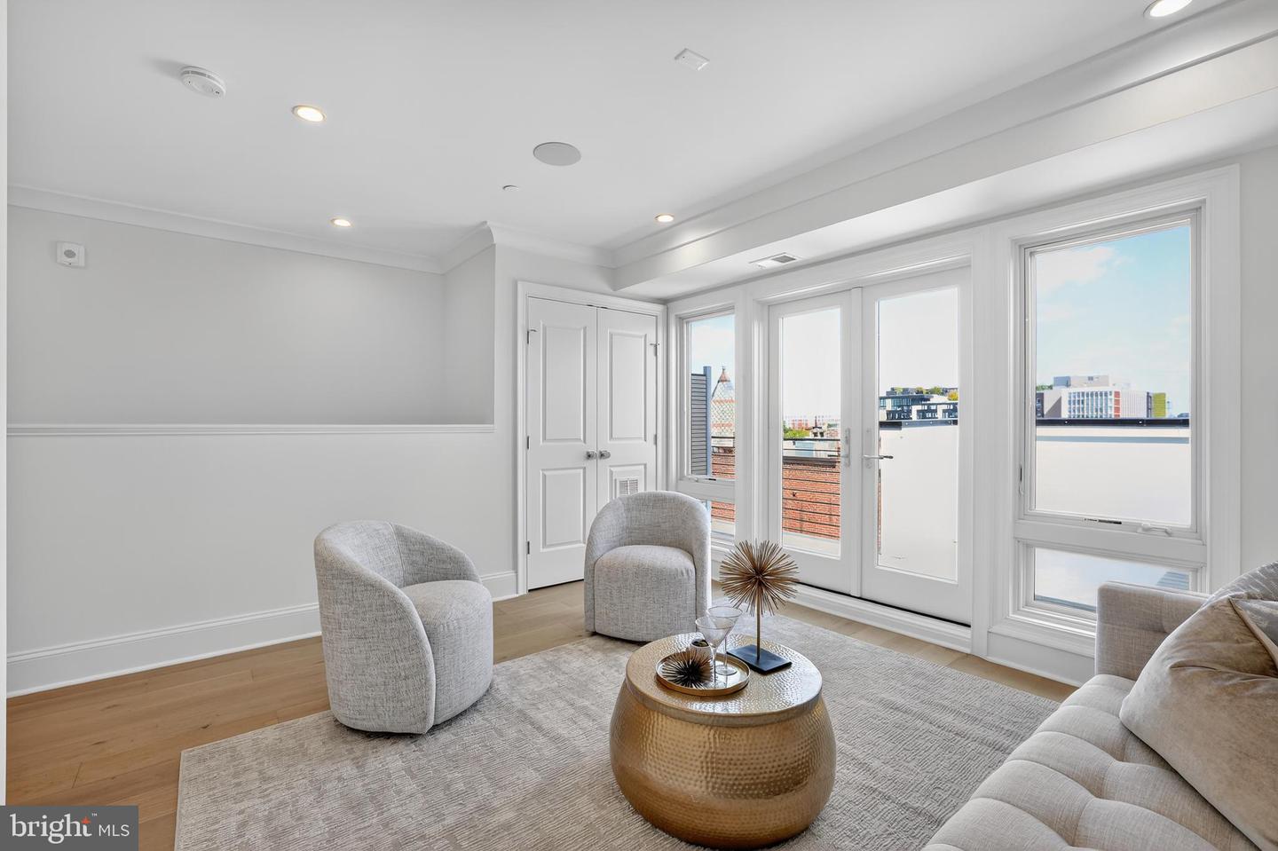 1335 11TH ST NW #PH2, WASHINGTON, District Of Columbia 20001, 3 Bedrooms Bedrooms, ,2 BathroomsBathrooms,Residential,For sale,1335 11TH ST NW #PH2,DCDC2224020 MLS # DCDC2224020 1335 11TH ST NW #PH2, WASHINGTON, District Of Columbia 20001, 3 Bedrooms Bedrooms, ,2 BathroomsBathrooms,Residential,For sale,1335 11TH ST NW #PH2,DCDC2224020 MLS # DCDC2224020