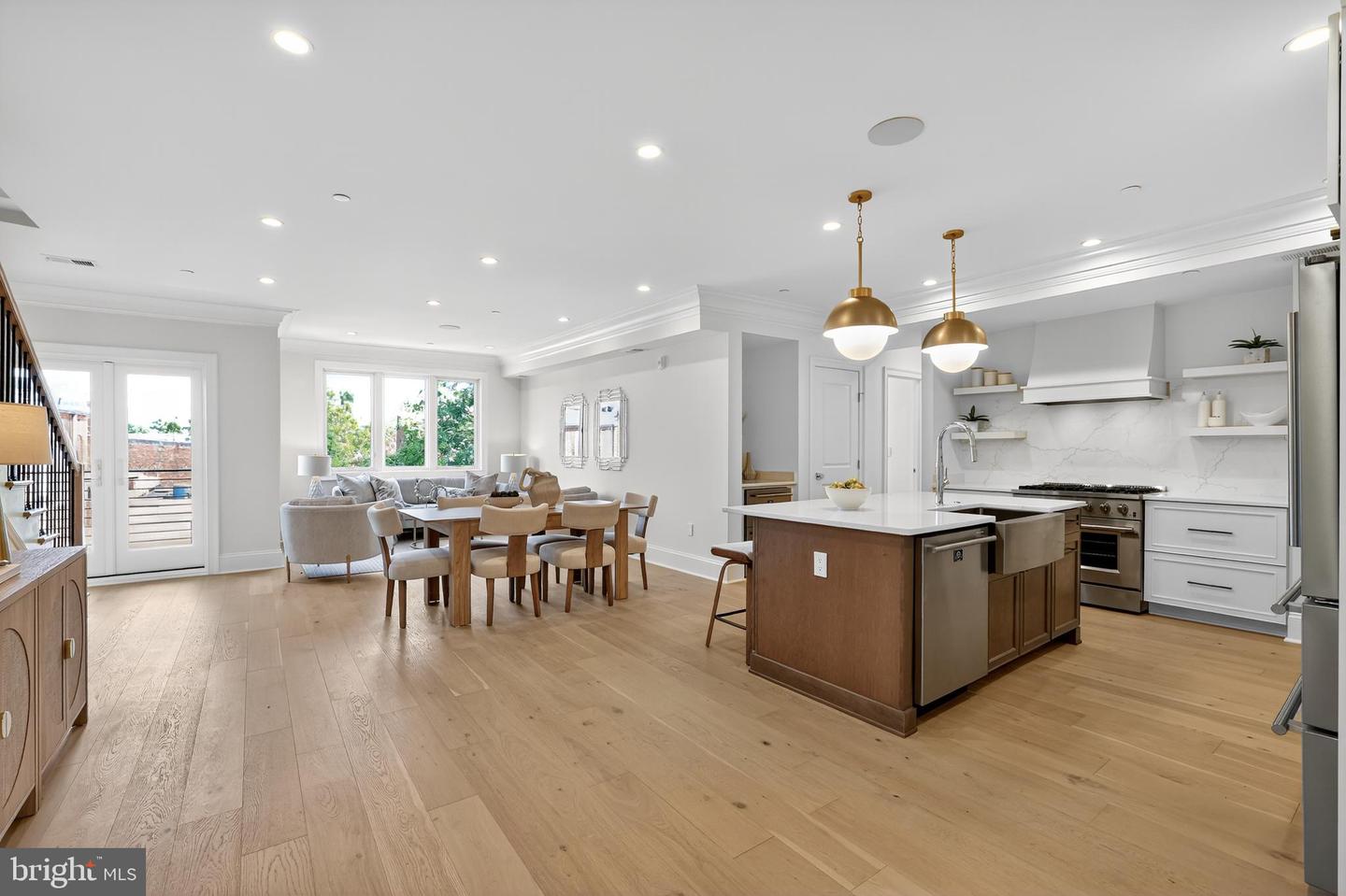 1335 11TH ST NW #PH2, WASHINGTON, District Of Columbia 20001, 3 Bedrooms Bedrooms, ,2 BathroomsBathrooms,Residential,For sale,1335 11TH ST NW #PH2,DCDC2224020 MLS # DCDC2224020 1335 11TH ST NW #PH2, WASHINGTON, District Of Columbia 20001, 3 Bedrooms Bedrooms, ,2 BathroomsBathrooms,Residential,For sale,1335 11TH ST NW #PH2,DCDC2224020 MLS # DCDC2224020