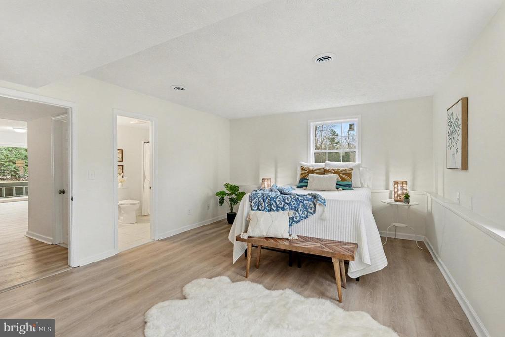 305 GREEN ST, LOCUST GROVE, Virginia 22508, 4 Bedrooms Bedrooms, ,2 BathroomsBathrooms,Residential,305 GREEN ST,VAOR2012942 MLS # VAOR2012942 305 GREEN ST, LOCUST GROVE, Virginia 22508, 4 Bedrooms Bedrooms, ,2 BathroomsBathrooms,Residential,305 GREEN ST,VAOR2012942 MLS # VAOR2012942