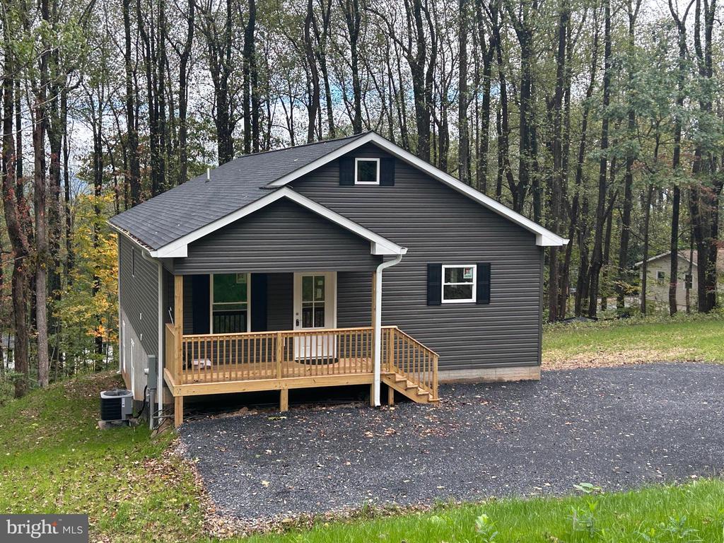 130 HIGHLAND WAY, CHESTER GAP, Virginia, 3 Bedrooms Bedrooms, ,3 BathroomsBathrooms,Residential,130 HIGHLAND WAY,VARP2002432 MLS # VARP2002432 130 HIGHLAND WAY, CHESTER GAP, Virginia, 3 Bedrooms Bedrooms, ,3 BathroomsBathrooms,Residential,130 HIGHLAND WAY,VARP2002432 MLS # VARP2002432