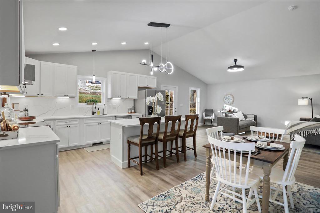 130 HIGHLAND WAY, CHESTER GAP, Virginia, 3 Bedrooms Bedrooms, ,3 BathroomsBathrooms,Residential,130 HIGHLAND WAY,VARP2002432 MLS # VARP2002432 130 HIGHLAND WAY, CHESTER GAP, Virginia, 3 Bedrooms Bedrooms, ,3 BathroomsBathrooms,Residential,130 HIGHLAND WAY,VARP2002432 MLS # VARP2002432