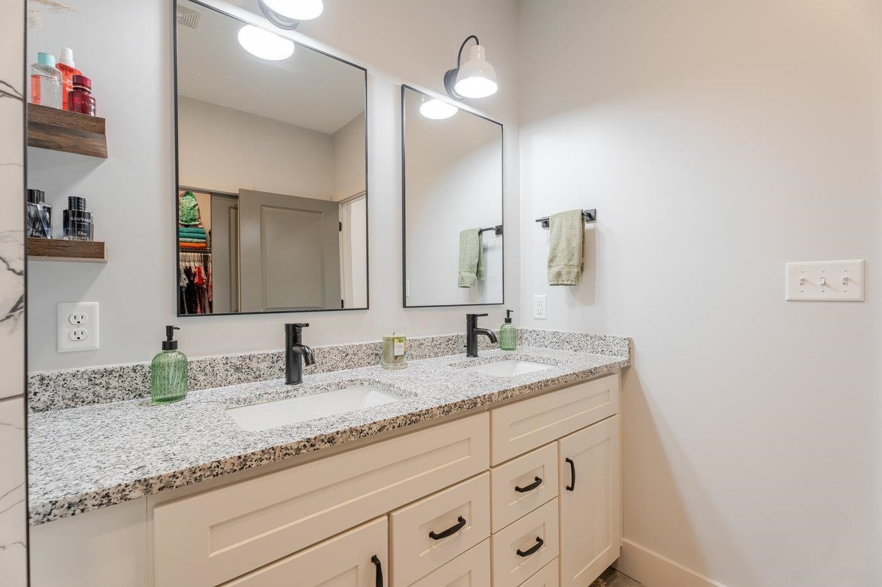 34 FIELD CT, BRIDGEWATER, Virginia 22812, 3 Bedrooms Bedrooms, ,2 BathroomsBathrooms,Residential,34 FIELD CT,671766 MLS # 671766 34 FIELD CT, BRIDGEWATER, Virginia 22812, 3 Bedrooms Bedrooms, ,2 BathroomsBathrooms,Residential,34 FIELD CT,671766 MLS # 671766