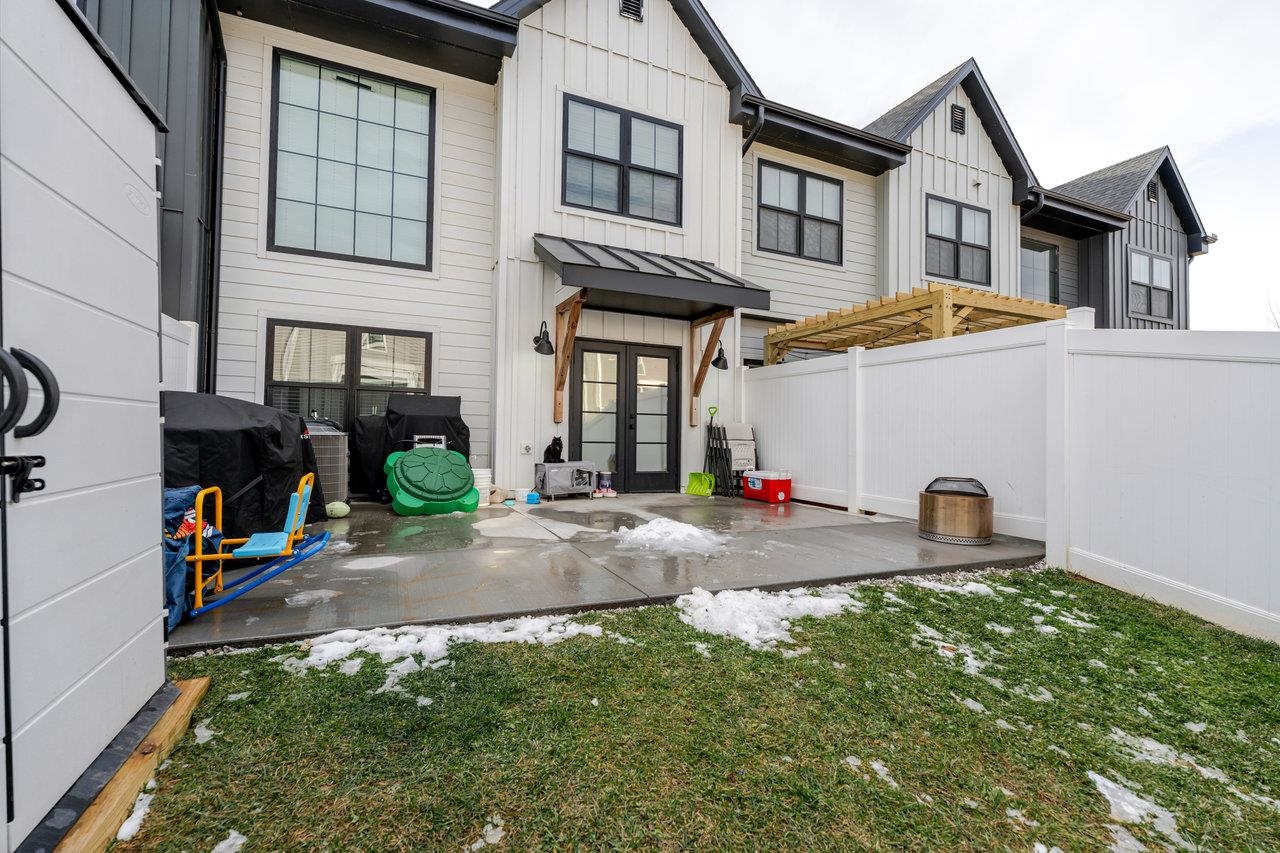 34 FIELD CT, BRIDGEWATER, Virginia 22812, 3 Bedrooms Bedrooms, ,2 BathroomsBathrooms,Residential,34 FIELD CT,671766 MLS # 671766 34 FIELD CT, BRIDGEWATER, Virginia 22812, 3 Bedrooms Bedrooms, ,2 BathroomsBathrooms,Residential,34 FIELD CT,671766 MLS # 671766