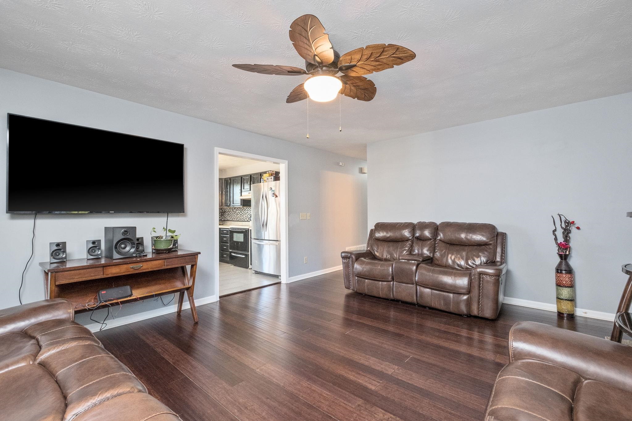 619 ESSEX DR, STAUNTON, Virginia 24401, 3 Bedrooms Bedrooms, ,2 BathroomsBathrooms,Residential,619 ESSEX DR,671771 MLS # 671771 619 ESSEX DR, STAUNTON, Virginia 24401, 3 Bedrooms Bedrooms, ,2 BathroomsBathrooms,Residential,619 ESSEX DR,671771 MLS # 671771