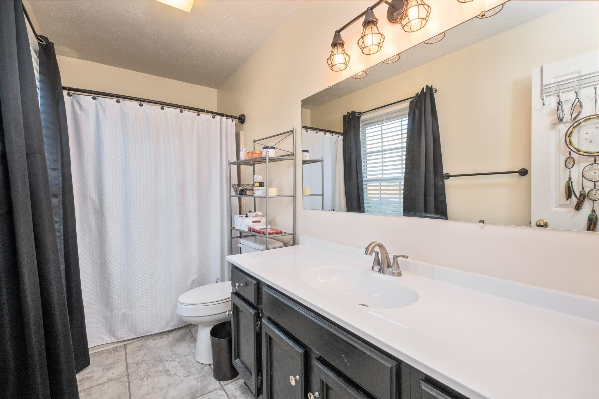 619 ESSEX DR, STAUNTON, Virginia 24401, 3 Bedrooms Bedrooms, ,2 BathroomsBathrooms,Residential,619 ESSEX DR,671771 MLS # 671771 619 ESSEX DR, STAUNTON, Virginia 24401, 3 Bedrooms Bedrooms, ,2 BathroomsBathrooms,Residential,619 ESSEX DR,671771 MLS # 671771