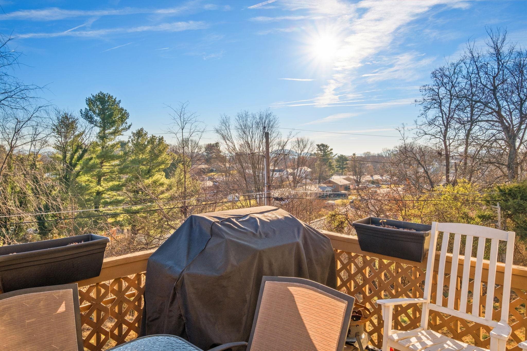 619 ESSEX DR, STAUNTON, Virginia 24401, 3 Bedrooms Bedrooms, ,2 BathroomsBathrooms,Residential,619 ESSEX DR,671771 MLS # 671771 619 ESSEX DR, STAUNTON, Virginia 24401, 3 Bedrooms Bedrooms, ,2 BathroomsBathrooms,Residential,619 ESSEX DR,671771 MLS # 671771