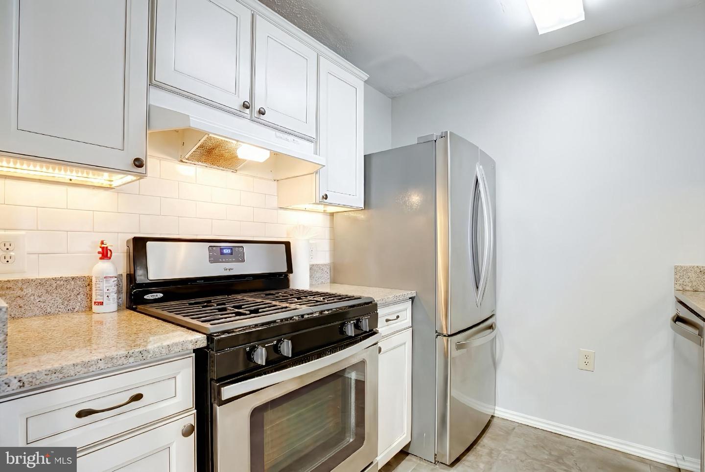 20950 TIMBER RIDGE TER #202, ASHBURN, Virginia 20147, 1 Bedroom Bedrooms, ,1 BathroomBathrooms,Residential,For sale,20950 TIMBER RIDGE TER #202,VALO2109522 MLS # VALO2109522 20950 TIMBER RIDGE TER #202, ASHBURN, Virginia 20147, 1 Bedroom Bedrooms, ,1 BathroomBathrooms,Residential,For sale,20950 TIMBER RIDGE TER #202,VALO2109522 MLS # VALO2109522