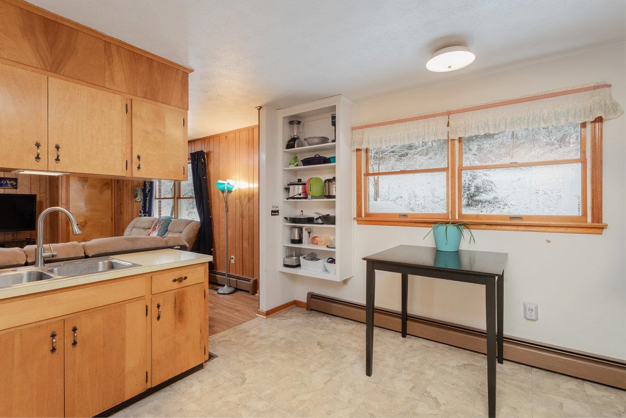 734 DICES SPRING RD, WEYERS CAVE, Virginia 24486, 3 Bedrooms Bedrooms, ,2 BathroomsBathrooms,Residential,734 DICES SPRING RD,671775 MLS # 671775 734 DICES SPRING RD, WEYERS CAVE, Virginia 24486, 3 Bedrooms Bedrooms, ,2 BathroomsBathrooms,Residential,734 DICES SPRING RD,671775 MLS # 671775