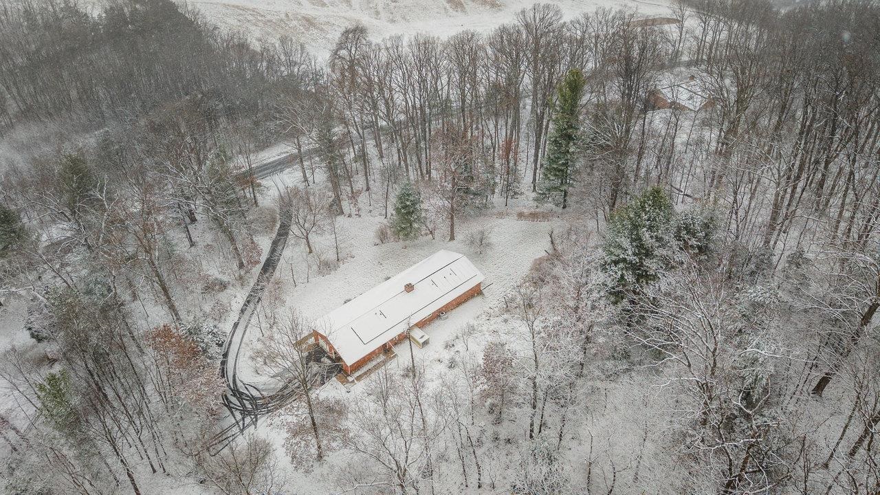 734 DICES SPRING RD, WEYERS CAVE, Virginia 24486, 3 Bedrooms Bedrooms, ,2 BathroomsBathrooms,Residential,734 DICES SPRING RD,671775 MLS # 671775 734 DICES SPRING RD, WEYERS CAVE, Virginia 24486, 3 Bedrooms Bedrooms, ,2 BathroomsBathrooms,Residential,734 DICES SPRING RD,671775 MLS # 671775