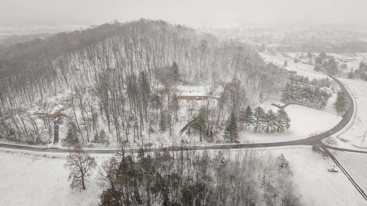 734 DICES SPRING RD, WEYERS CAVE, Virginia 24486, 3 Bedrooms Bedrooms, ,2 BathroomsBathrooms,Residential,734 DICES SPRING RD,671775 MLS # 671775 734 DICES SPRING RD, WEYERS CAVE, Virginia 24486, 3 Bedrooms Bedrooms, ,2 BathroomsBathrooms,Residential,734 DICES SPRING RD,671775 MLS # 671775