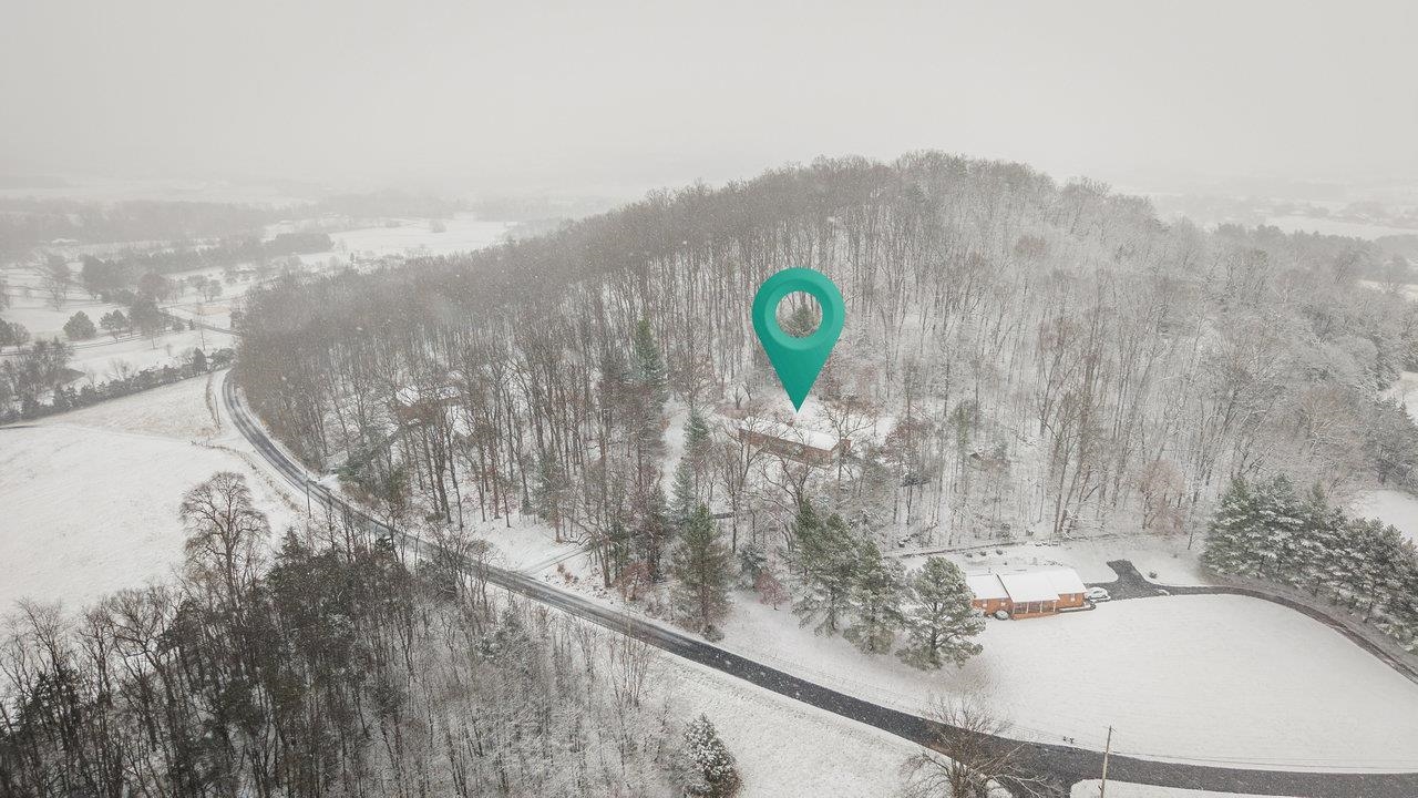 734 DICES SPRING RD, WEYERS CAVE, Virginia 24486, 3 Bedrooms Bedrooms, ,2 BathroomsBathrooms,Residential,734 DICES SPRING RD,671775 MLS # 671775 734 DICES SPRING RD, WEYERS CAVE, Virginia 24486, 3 Bedrooms Bedrooms, ,2 BathroomsBathrooms,Residential,734 DICES SPRING RD,671775 MLS # 671775