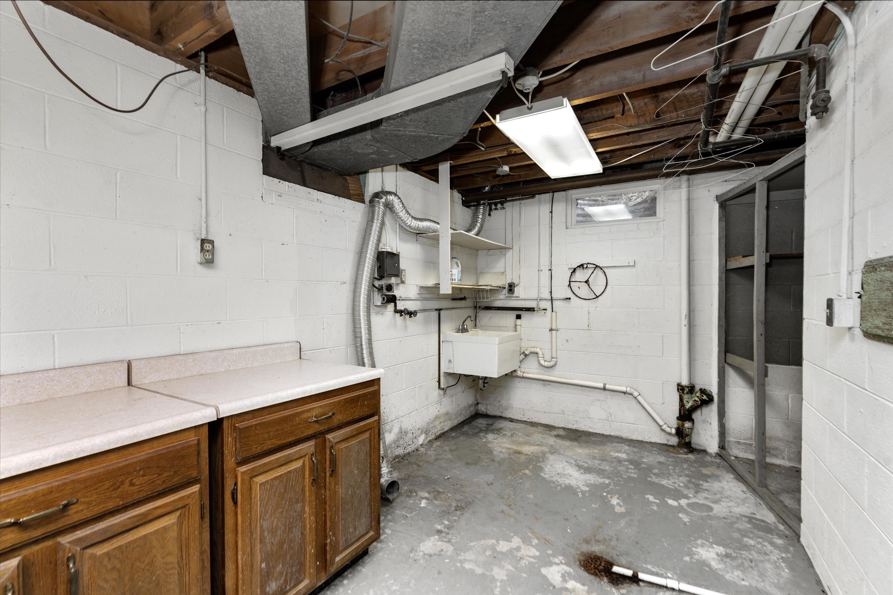 507 GAYMONT PL, STAUNTON, Virginia 24401, 4 Bedrooms Bedrooms, ,2 BathroomsBathrooms,Residential,507 GAYMONT PL,671777 MLS # 671777 507 GAYMONT PL, STAUNTON, Virginia 24401, 4 Bedrooms Bedrooms, ,2 BathroomsBathrooms,Residential,507 GAYMONT PL,671777 MLS # 671777