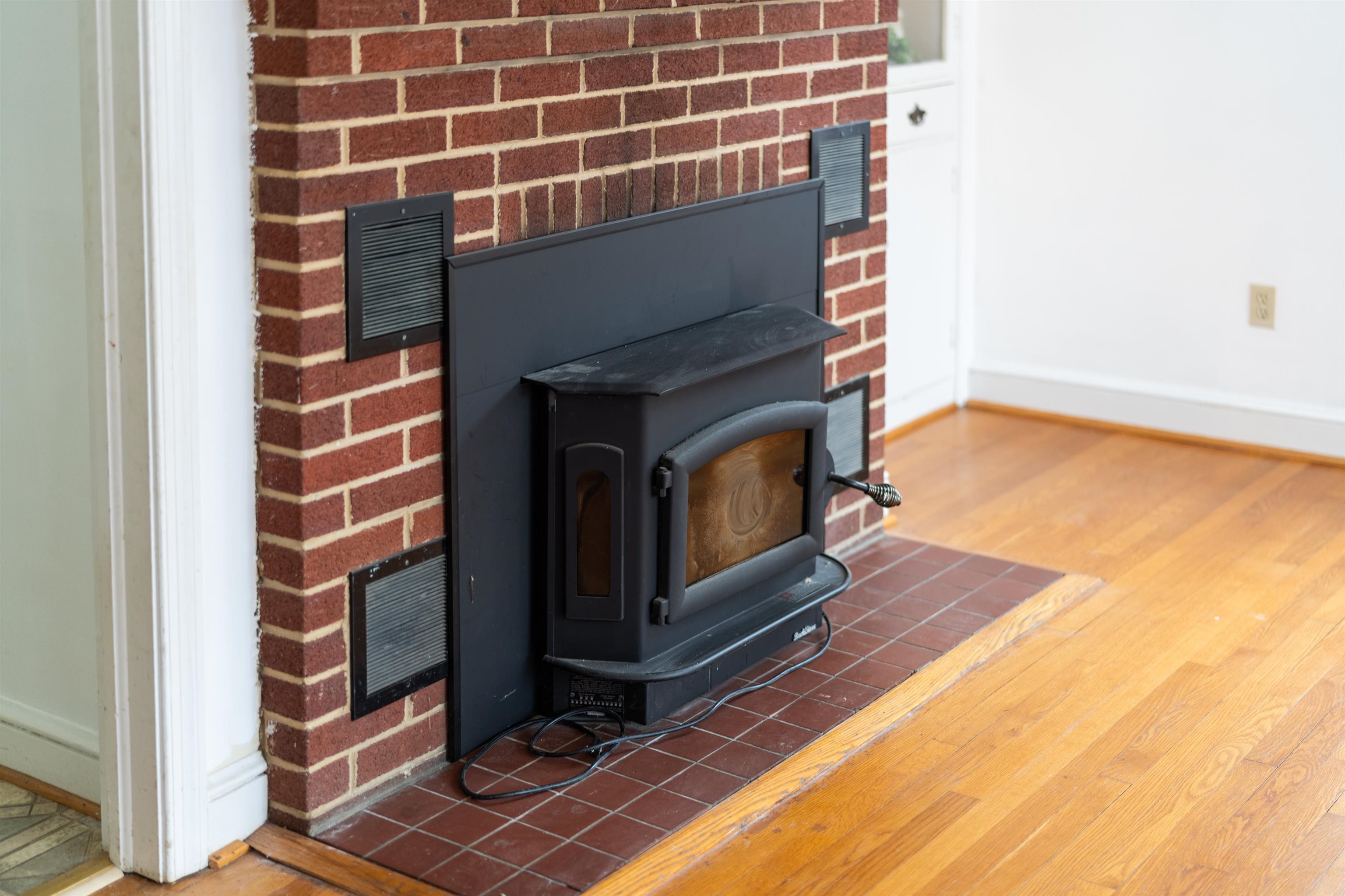 507 GAYMONT PL, STAUNTON, Virginia 24401, 4 Bedrooms Bedrooms, ,2 BathroomsBathrooms,Residential,507 GAYMONT PL,671777 MLS # 671777 507 GAYMONT PL, STAUNTON, Virginia 24401, 4 Bedrooms Bedrooms, ,2 BathroomsBathrooms,Residential,507 GAYMONT PL,671777 MLS # 671777