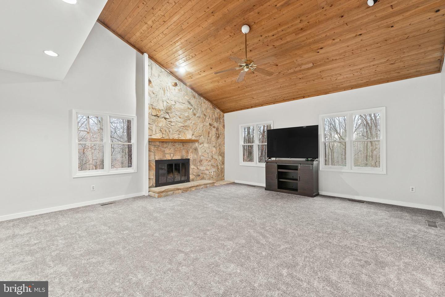 14429 FOX KNOLL DR, SOUTH CHESTERFIELD, Virginia 23834, 4 Bedrooms Bedrooms, ,2 BathroomsBathrooms,Residential,For sale,14429 FOX KNOLL DR,VACF2001328 MLS # VACF2001328 14429 FOX KNOLL DR, SOUTH CHESTERFIELD, Virginia 23834, 4 Bedrooms Bedrooms, ,2 BathroomsBathrooms,Residential,For sale,14429 FOX KNOLL DR,VACF2001328 MLS # VACF2001328