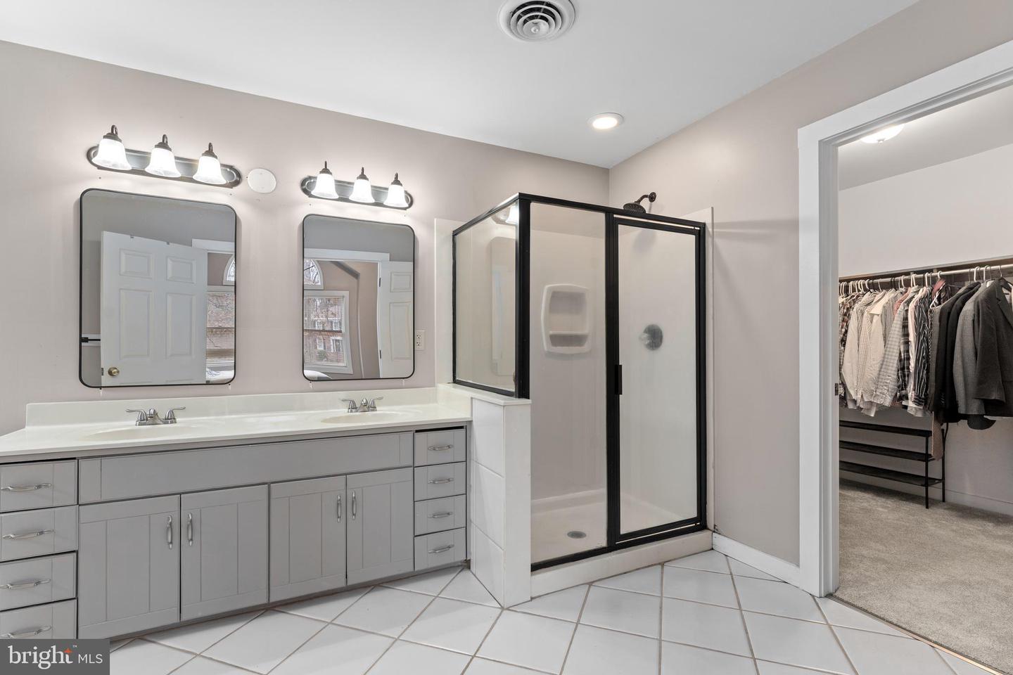 14429 FOX KNOLL DR, SOUTH CHESTERFIELD, Virginia 23834, 4 Bedrooms Bedrooms, ,2 BathroomsBathrooms,Residential,For sale,14429 FOX KNOLL DR,VACF2001328 MLS # VACF2001328 14429 FOX KNOLL DR, SOUTH CHESTERFIELD, Virginia 23834, 4 Bedrooms Bedrooms, ,2 BathroomsBathrooms,Residential,For sale,14429 FOX KNOLL DR,VACF2001328 MLS # VACF2001328