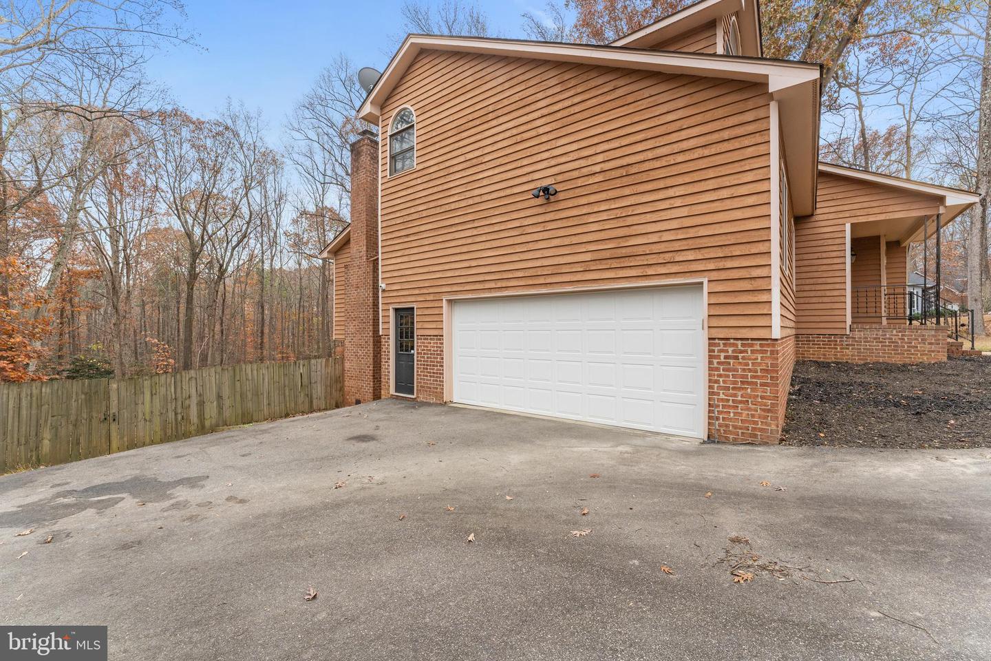 14429 FOX KNOLL DR, SOUTH CHESTERFIELD, Virginia 23834, 4 Bedrooms Bedrooms, ,2 BathroomsBathrooms,Residential,For sale,14429 FOX KNOLL DR,VACF2001328 MLS # VACF2001328 14429 FOX KNOLL DR, SOUTH CHESTERFIELD, Virginia 23834, 4 Bedrooms Bedrooms, ,2 BathroomsBathrooms,Residential,For sale,14429 FOX KNOLL DR,VACF2001328 MLS # VACF2001328