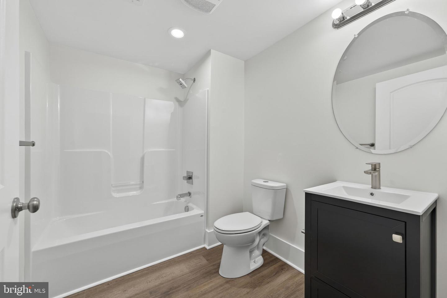 35080 MCKNIGHT CT, ROUND HILL, Virginia 20141, 5 Bedrooms Bedrooms, ,4 BathroomsBathrooms,Residential,For sale,35080 MCKNIGHT CT,VALO2111312 MLS # VALO2111312 35080 MCKNIGHT CT, ROUND HILL, Virginia 20141, 5 Bedrooms Bedrooms, ,4 BathroomsBathrooms,Residential,For sale,35080 MCKNIGHT CT,VALO2111312 MLS # VALO2111312