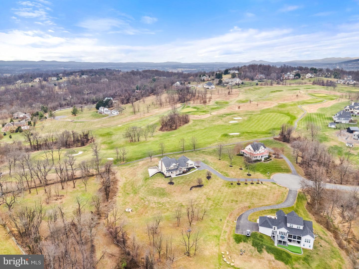 35080 MCKNIGHT CT, ROUND HILL, Virginia 20141, 5 Bedrooms Bedrooms, ,4 BathroomsBathrooms,Residential,For sale,35080 MCKNIGHT CT,VALO2111312 MLS # VALO2111312 35080 MCKNIGHT CT, ROUND HILL, Virginia 20141, 5 Bedrooms Bedrooms, ,4 BathroomsBathrooms,Residential,For sale,35080 MCKNIGHT CT,VALO2111312 MLS # VALO2111312