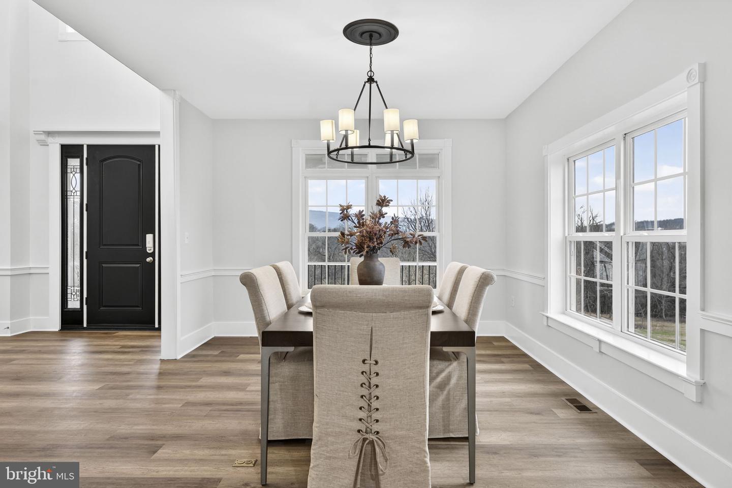 35080 MCKNIGHT CT, ROUND HILL, Virginia 20141, 5 Bedrooms Bedrooms, ,4 BathroomsBathrooms,Residential,For sale,35080 MCKNIGHT CT,VALO2111312 MLS # VALO2111312 35080 MCKNIGHT CT, ROUND HILL, Virginia 20141, 5 Bedrooms Bedrooms, ,4 BathroomsBathrooms,Residential,For sale,35080 MCKNIGHT CT,VALO2111312 MLS # VALO2111312