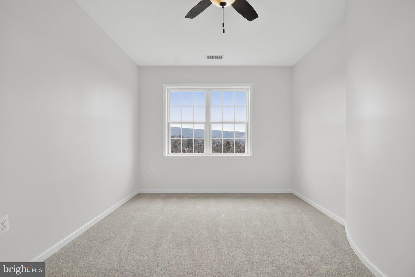 35080 MCKNIGHT CT, ROUND HILL, Virginia 20141, 5 Bedrooms Bedrooms, ,4 BathroomsBathrooms,Residential,For sale,35080 MCKNIGHT CT,VALO2111312 MLS # VALO2111312 35080 MCKNIGHT CT, ROUND HILL, Virginia 20141, 5 Bedrooms Bedrooms, ,4 BathroomsBathrooms,Residential,For sale,35080 MCKNIGHT CT,VALO2111312 MLS # VALO2111312