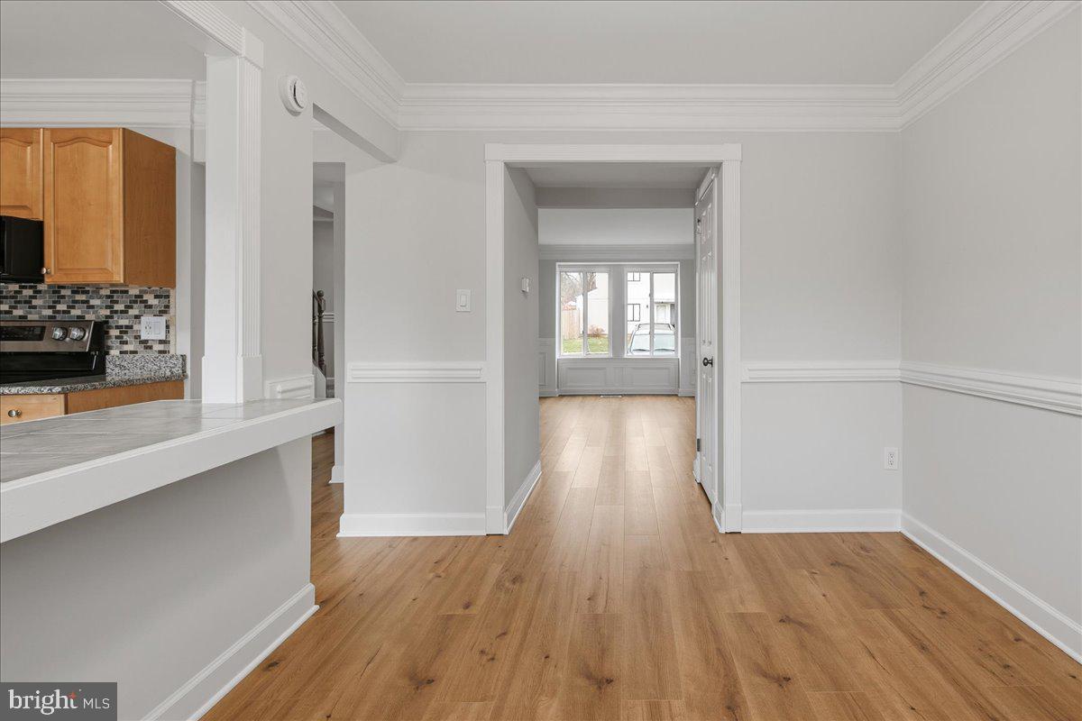 1062 KNIGHT LN, HERNDON, Virginia 20170, 3 Bedrooms Bedrooms, ,2 BathroomsBathrooms,Residential,For sale,1062 KNIGHT LN,VAFX2279858 MLS # VAFX2279858 1062 KNIGHT LN, HERNDON, Virginia 20170, 3 Bedrooms Bedrooms, ,2 BathroomsBathrooms,Residential,For sale,1062 KNIGHT LN,VAFX2279858 MLS # VAFX2279858