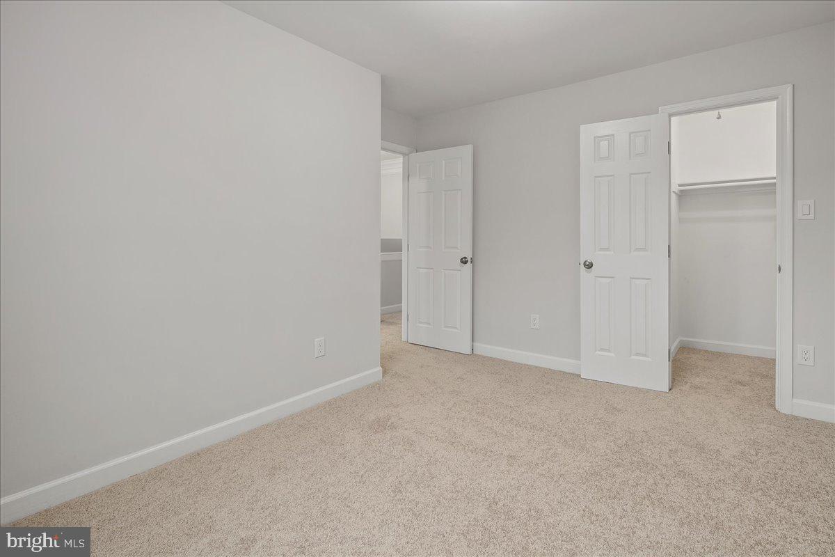 1062 KNIGHT LN, HERNDON, Virginia 20170, 3 Bedrooms Bedrooms, ,2 BathroomsBathrooms,Residential,For sale,1062 KNIGHT LN,VAFX2279858 MLS # VAFX2279858 1062 KNIGHT LN, HERNDON, Virginia 20170, 3 Bedrooms Bedrooms, ,2 BathroomsBathrooms,Residential,For sale,1062 KNIGHT LN,VAFX2279858 MLS # VAFX2279858