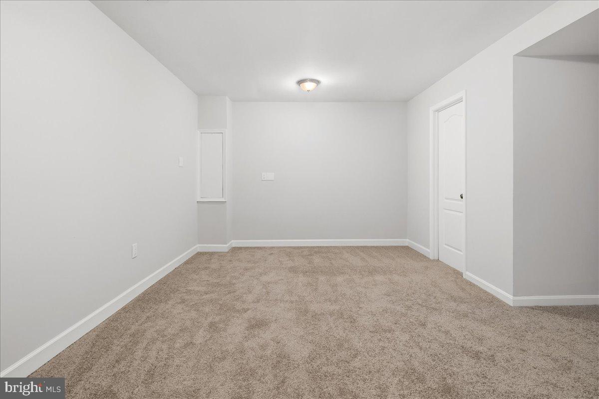 1062 KNIGHT LN, HERNDON, Virginia 20170, 3 Bedrooms Bedrooms, ,2 BathroomsBathrooms,Residential,For sale,1062 KNIGHT LN,VAFX2279858 MLS # VAFX2279858 1062 KNIGHT LN, HERNDON, Virginia 20170, 3 Bedrooms Bedrooms, ,2 BathroomsBathrooms,Residential,For sale,1062 KNIGHT LN,VAFX2279858 MLS # VAFX2279858