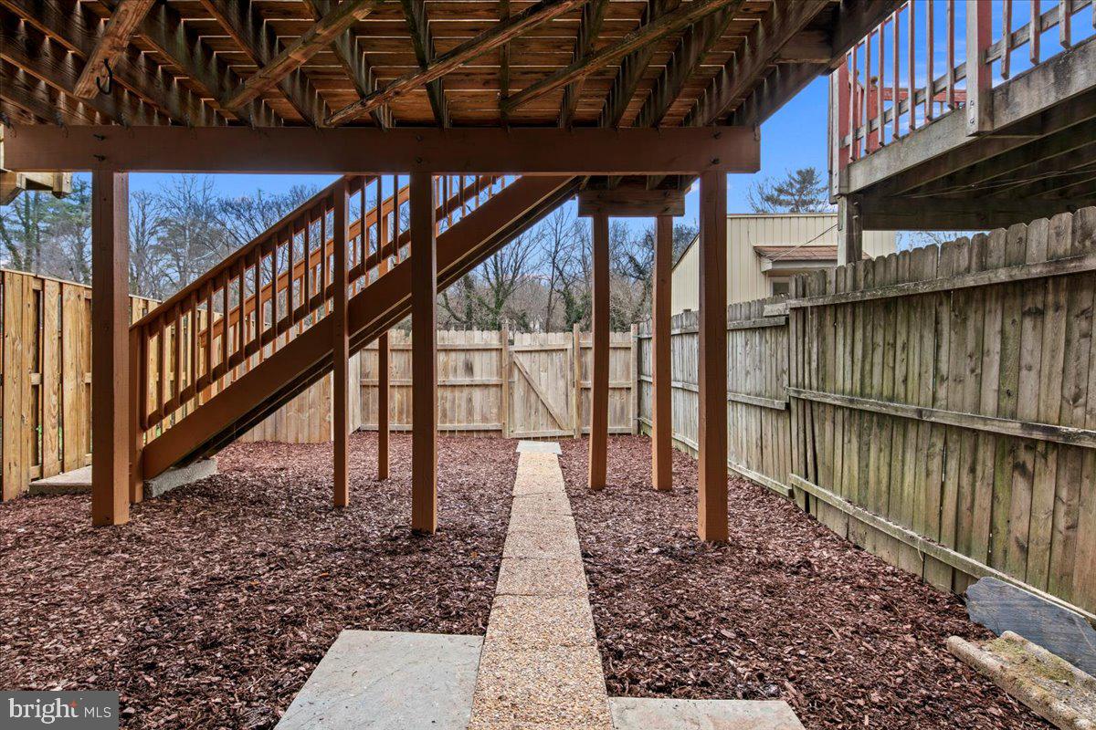 1062 KNIGHT LN, HERNDON, Virginia 20170, 3 Bedrooms Bedrooms, ,2 BathroomsBathrooms,Residential,For sale,1062 KNIGHT LN,VAFX2279858 MLS # VAFX2279858 1062 KNIGHT LN, HERNDON, Virginia 20170, 3 Bedrooms Bedrooms, ,2 BathroomsBathrooms,Residential,For sale,1062 KNIGHT LN,VAFX2279858 MLS # VAFX2279858