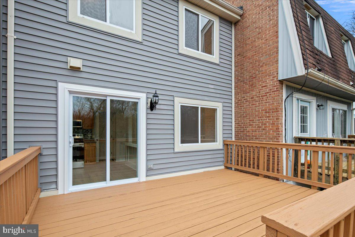 1062 KNIGHT LN, HERNDON, Virginia 20170, 3 Bedrooms Bedrooms, ,2 BathroomsBathrooms,Residential,For sale,1062 KNIGHT LN,VAFX2279858 MLS # VAFX2279858 1062 KNIGHT LN, HERNDON, Virginia 20170, 3 Bedrooms Bedrooms, ,2 BathroomsBathrooms,Residential,For sale,1062 KNIGHT LN,VAFX2279858 MLS # VAFX2279858