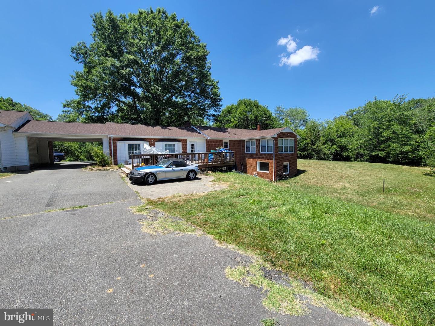3736 MASSAPONAX CHURCH RD, FREDERICKSBURG, Virginia 22408, 5 Bedrooms Bedrooms, ,3 BathroomsBathrooms,Residential,For sale,3736 MASSAPONAX CHURCH RD,VASP2037772 MLS # VASP2037772 3736 MASSAPONAX CHURCH RD, FREDERICKSBURG, Virginia 22408, 5 Bedrooms Bedrooms, ,3 BathroomsBathrooms,Residential,For sale,3736 MASSAPONAX CHURCH RD,VASP2037772 MLS # VASP2037772