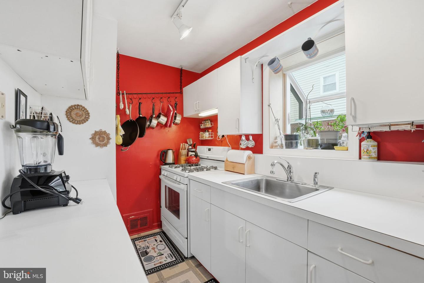 6905 RADCLIFFE DR, ALEXANDRIA, Virginia 22307, 3 Bedrooms Bedrooms, ,2 BathroomsBathrooms,Residential,For sale,6905 RADCLIFFE DR,VAFX2280550 MLS # VAFX2280550 6905 RADCLIFFE DR, ALEXANDRIA, Virginia 22307, 3 Bedrooms Bedrooms, ,2 BathroomsBathrooms,Residential,For sale,6905 RADCLIFFE DR,VAFX2280550 MLS # VAFX2280550