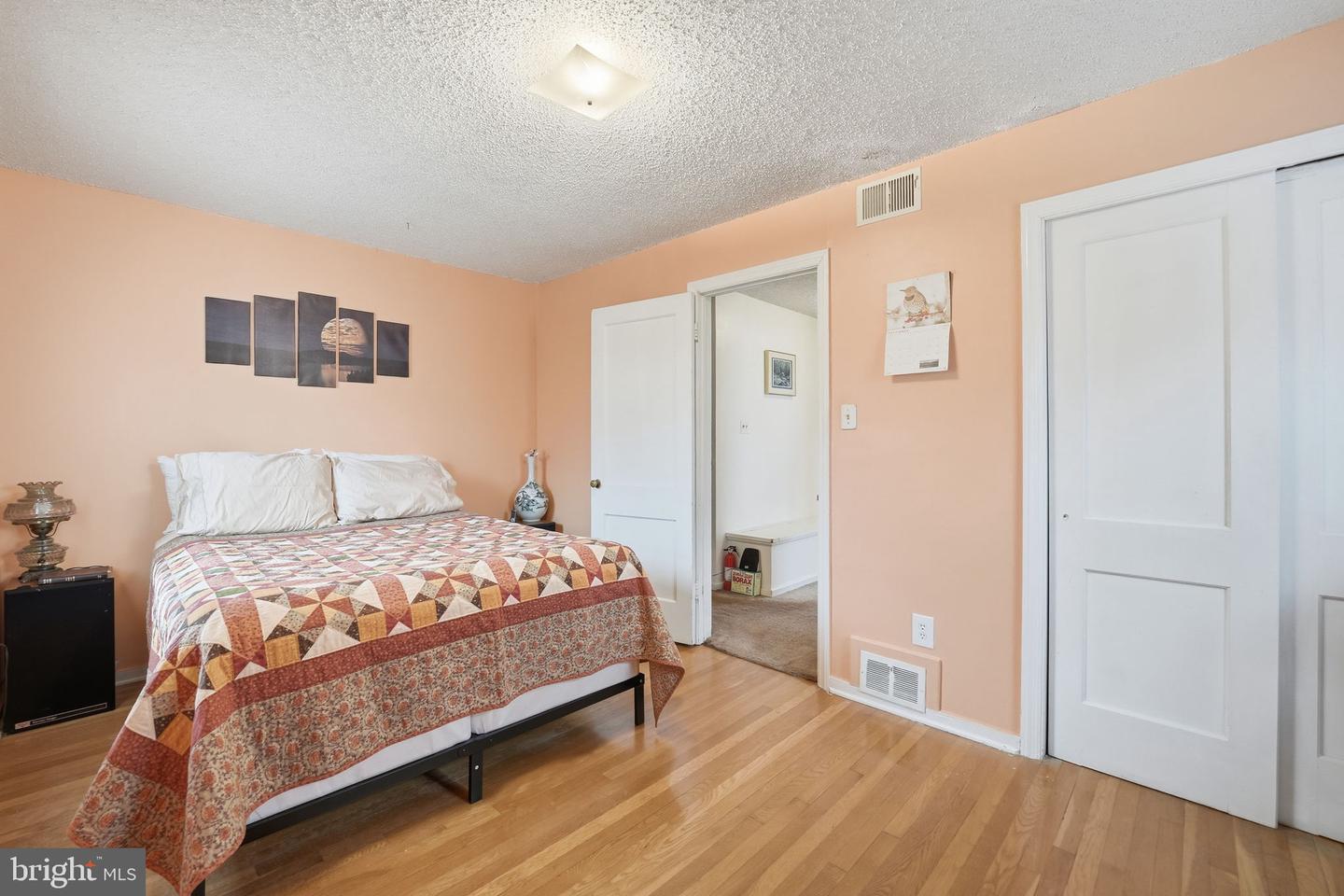 6905 RADCLIFFE DR, ALEXANDRIA, Virginia 22307, 3 Bedrooms Bedrooms, ,2 BathroomsBathrooms,Residential,For sale,6905 RADCLIFFE DR,VAFX2280550 MLS # VAFX2280550 6905 RADCLIFFE DR, ALEXANDRIA, Virginia 22307, 3 Bedrooms Bedrooms, ,2 BathroomsBathrooms,Residential,For sale,6905 RADCLIFFE DR,VAFX2280550 MLS # VAFX2280550