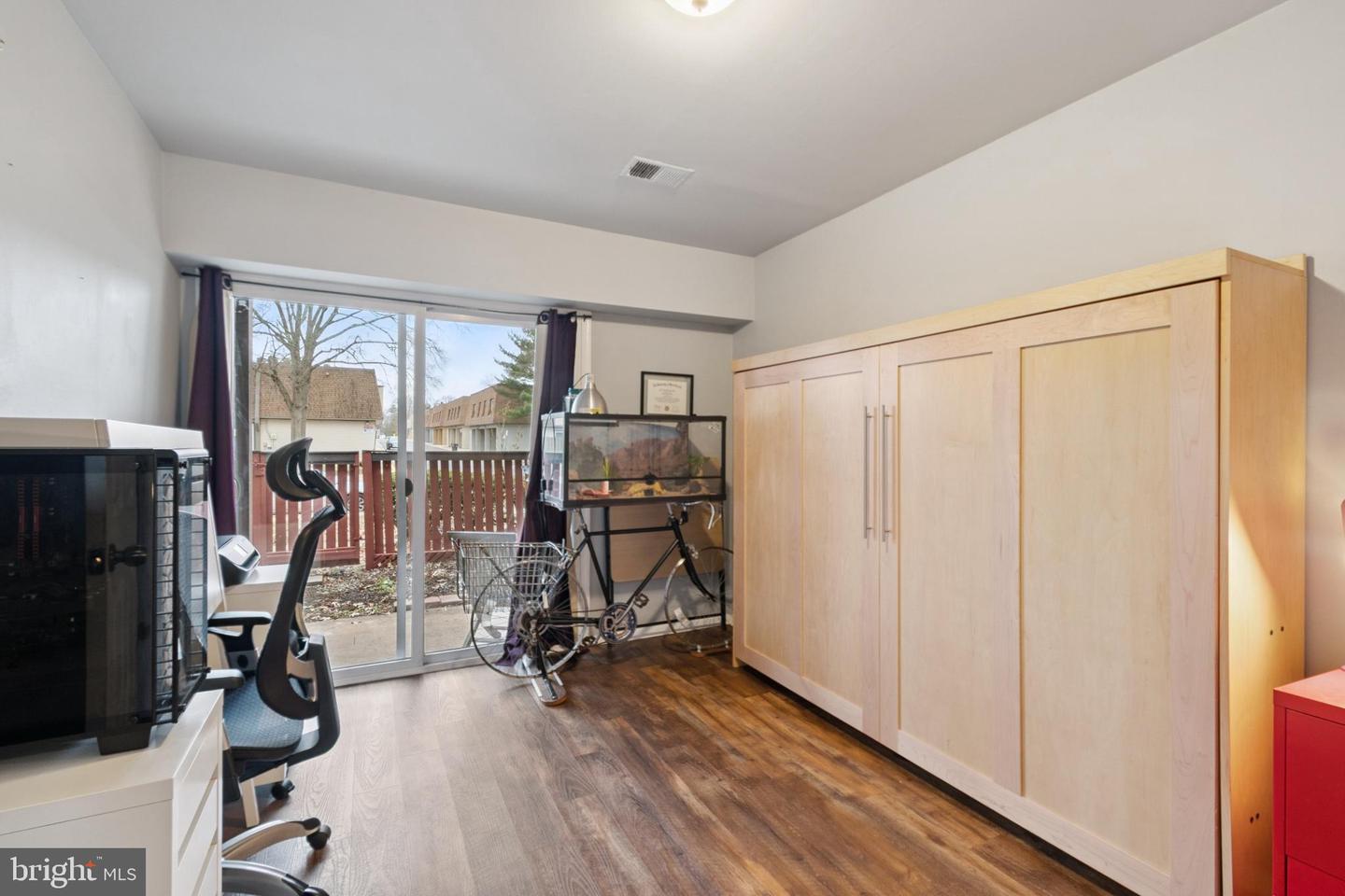 8041 PANTANO PL #21, ALEXANDRIA, Virginia 22309, 2 Bedrooms Bedrooms, 6 Rooms Rooms,1 BathroomBathrooms,Residential,For sale,8041 PANTANO PL #21,VAFX2280704 MLS # VAFX2280704 8041 PANTANO PL #21, ALEXANDRIA, Virginia 22309, 2 Bedrooms Bedrooms, 6 Rooms Rooms,1 BathroomBathrooms,Residential,For sale,8041 PANTANO PL #21,VAFX2280704 MLS # VAFX2280704