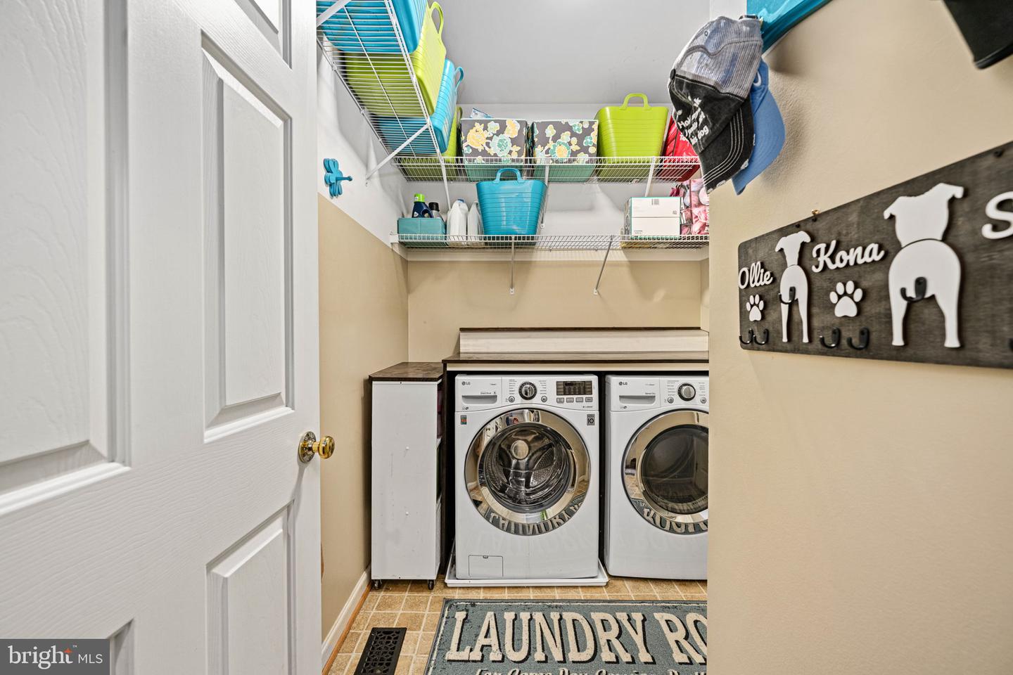 5505 ALTENBURY LOOP, GAINESVILLE, Virginia 20155, 4 Bedrooms Bedrooms, ,3 BathroomsBathrooms,Residential,For sale,5505 ALTENBURY LOOP,VAPW2108432 MLS # VAPW2108432 5505 ALTENBURY LOOP, GAINESVILLE, Virginia 20155, 4 Bedrooms Bedrooms, ,3 BathroomsBathrooms,Residential,For sale,5505 ALTENBURY LOOP,VAPW2108432 MLS # VAPW2108432