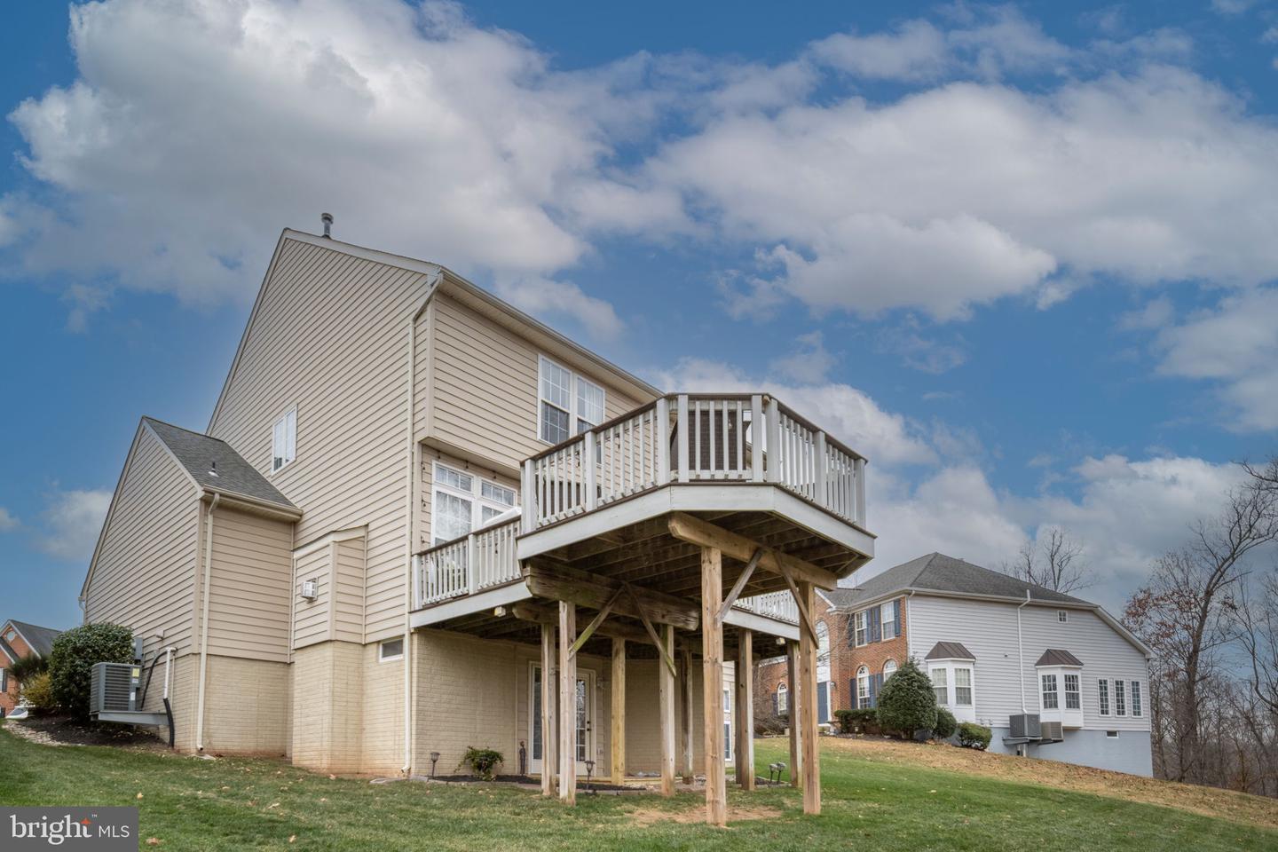5505 ALTENBURY LOOP, GAINESVILLE, Virginia 20155, 4 Bedrooms Bedrooms, ,3 BathroomsBathrooms,Residential,For sale,5505 ALTENBURY LOOP,VAPW2108432 MLS # VAPW2108432 5505 ALTENBURY LOOP, GAINESVILLE, Virginia 20155, 4 Bedrooms Bedrooms, ,3 BathroomsBathrooms,Residential,For sale,5505 ALTENBURY LOOP,VAPW2108432 MLS # VAPW2108432
