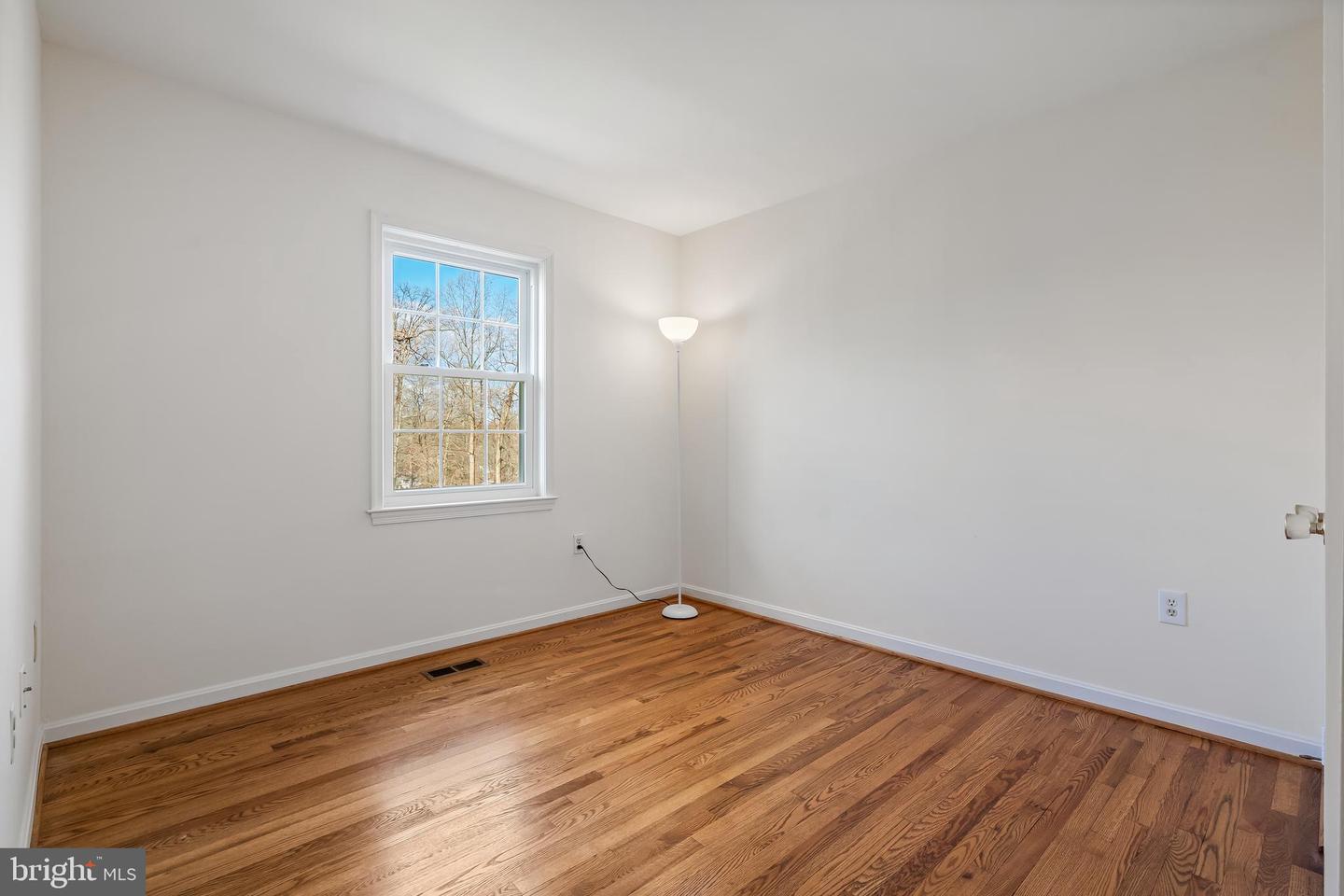 5264 BRADGEN CT, SPRINGFIELD, Virginia 22151, 4 Bedrooms Bedrooms, ,3 BathroomsBathrooms,Residential,For sale,5264 BRADGEN CT,VAFX2280814 MLS # VAFX2280814 5264 BRADGEN CT, SPRINGFIELD, Virginia 22151, 4 Bedrooms Bedrooms, ,3 BathroomsBathrooms,Residential,For sale,5264 BRADGEN CT,VAFX2280814 MLS # VAFX2280814