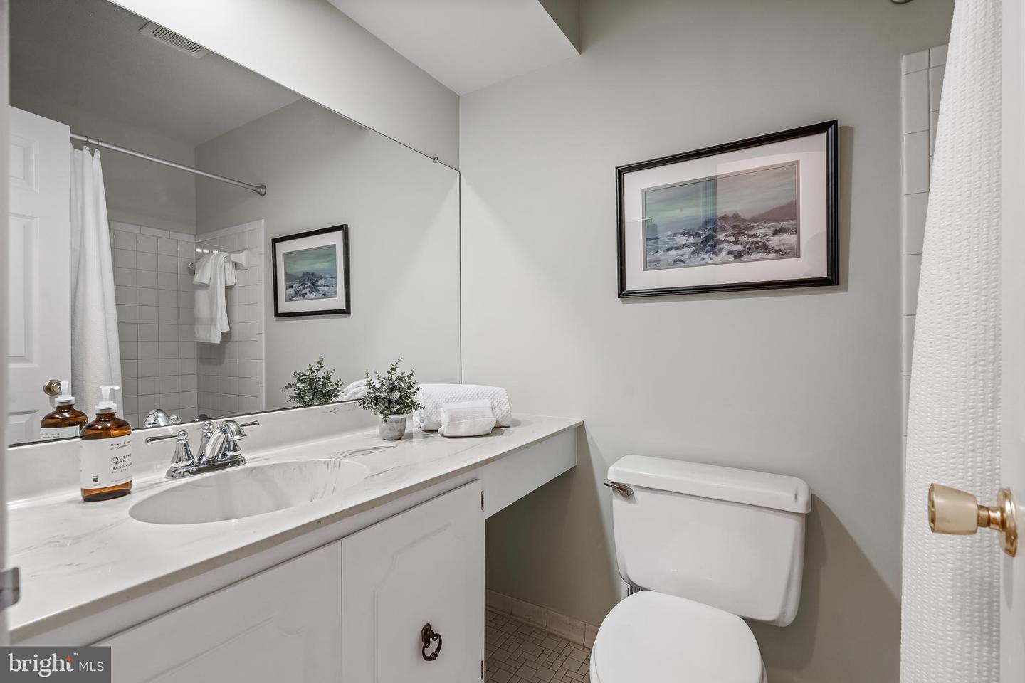 5264 BRADGEN CT, SPRINGFIELD, Virginia 22151, 4 Bedrooms Bedrooms, ,3 BathroomsBathrooms,Residential,For sale,5264 BRADGEN CT,VAFX2280814 MLS # VAFX2280814 5264 BRADGEN CT, SPRINGFIELD, Virginia 22151, 4 Bedrooms Bedrooms, ,3 BathroomsBathrooms,Residential,For sale,5264 BRADGEN CT,VAFX2280814 MLS # VAFX2280814