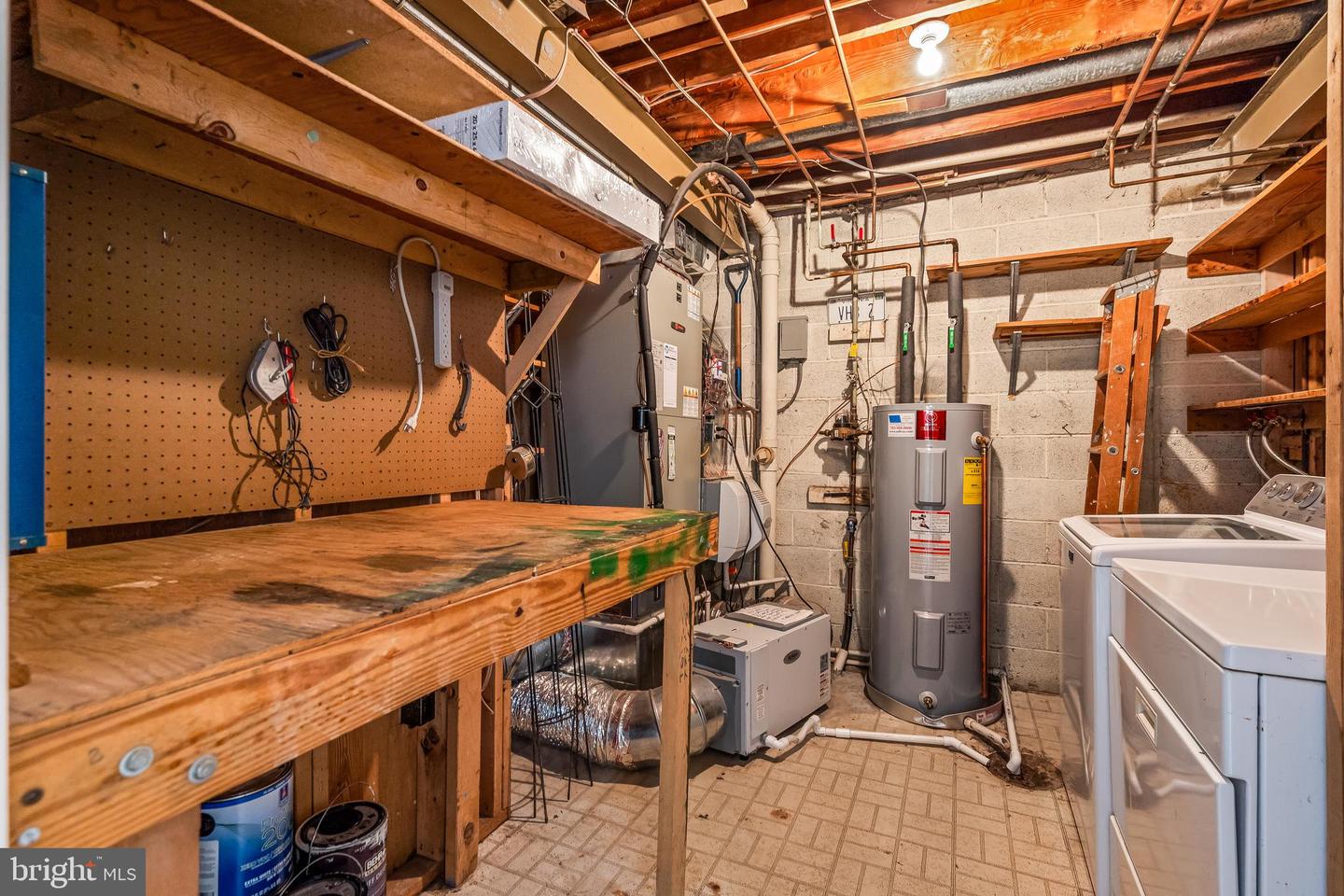 5264 BRADGEN CT, SPRINGFIELD, Virginia 22151, 4 Bedrooms Bedrooms, ,3 BathroomsBathrooms,Residential,For sale,5264 BRADGEN CT,VAFX2280814 MLS # VAFX2280814 5264 BRADGEN CT, SPRINGFIELD, Virginia 22151, 4 Bedrooms Bedrooms, ,3 BathroomsBathrooms,Residential,For sale,5264 BRADGEN CT,VAFX2280814 MLS # VAFX2280814